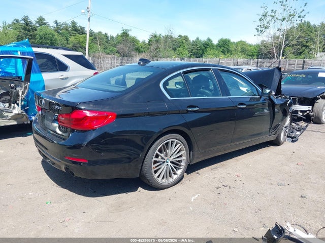 45286675 :رقم المزاد ، WBAJA7C35HWA69985 vin ، 2017 Bmw 530i Xdrive مزاد بيع