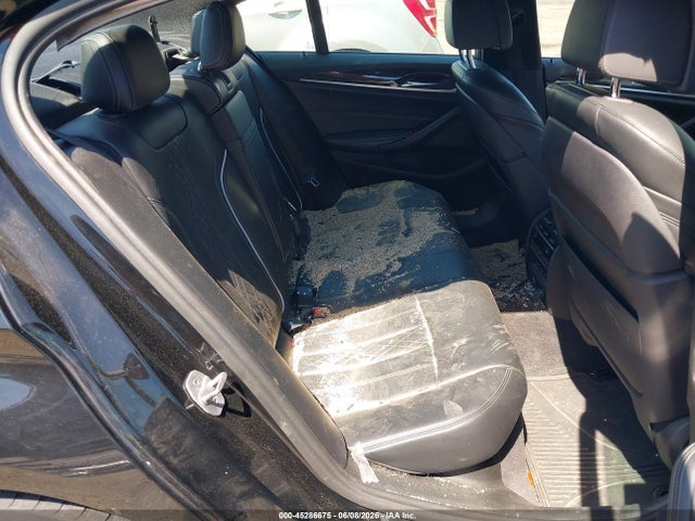 45286675 :رقم المزاد ، WBAJA7C35HWA69985 vin ، 2017 Bmw 530i Xdrive مزاد بيع