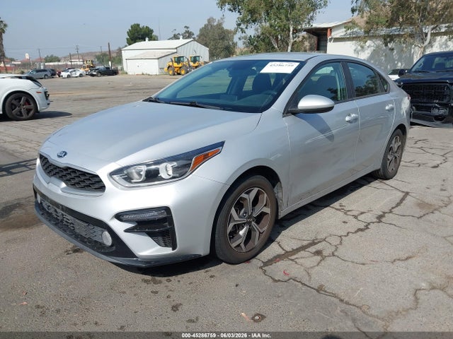 KIA Forte Lxs 2021 3KPF24AD1ME286080 Image 2