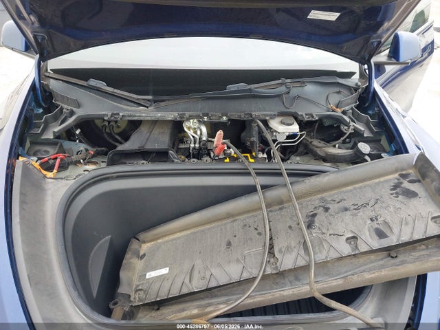 2022 Tesla Model Y Performance Dual Motor All-wheel Drive მანქანა იყიდება აუქციონზე, vin: 7SAYGDEF1NF378133, აუქციონის ნომერი: 45286797