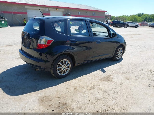 45286804 :رقم المزاد ، JHMGE8H23AS017660 vin ، 2010 Honda Fit مزاد بيع