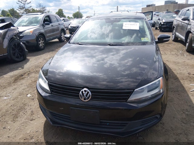 2012 Volkswagen Jetta 2.5l Se მანქანა იყიდება აუქციონზე, vin: 3VWDP7AJ9CM357804, აუქციონის ნომერი: 45286812