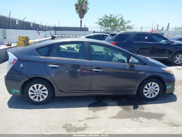 45286856 :رقم المزاد ، JTDKN3DP5D3034216 vin ، 2013 Toyota Prius Plug-in مزاد بيع