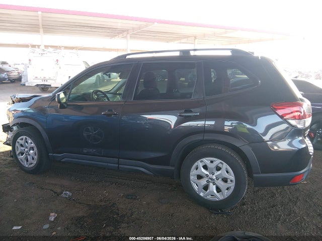 Subaru Forester 2019 JF2SKACC9KH482424 Image 13