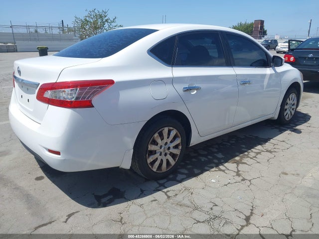 2015 Nissan Sentra S მანქანა იყიდება აუქციონზე, vin: 3N1AB7APXFY283737, აუქციონის ნომერი: 45286908