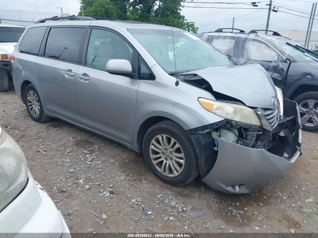 Aukcja sprzedaży 2014 Toyota Sienna Xle V6 8 Passenger, vin: 5TDYK3DC8ES436036, numer aukcji: 45286922