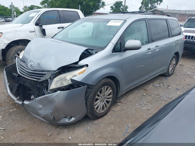 Auction sale of the 2014 Toyota Sienna Xle V6 8 Passenger, vin: 5TDYK3DC8ES436036, lot number: 45286922