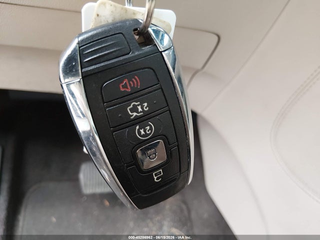 5LMTJ3DH9HUL67925 Lincoln Mkc Reserve