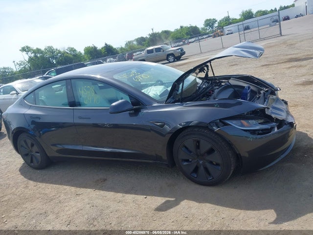 Tesla Model 3 Premium All-wheel Drive 2026 5YJ3E1EB3TF131640 Image 13