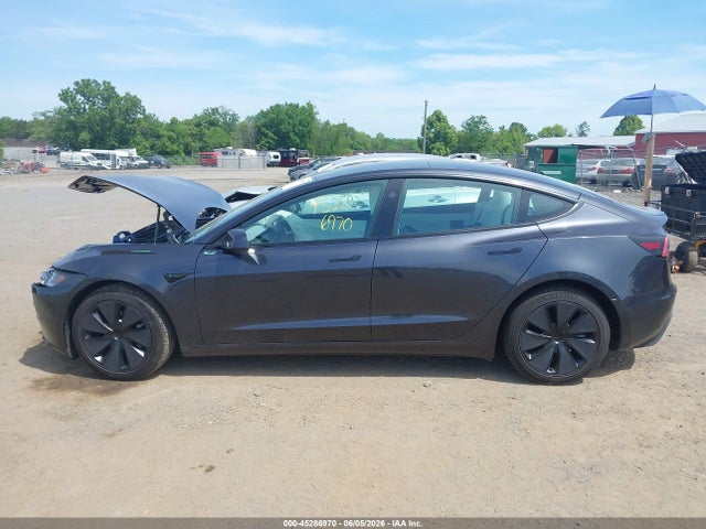 Tesla Model 3 Premium All-wheel Drive 2026 5YJ3E1EB3TF131640 Image 14