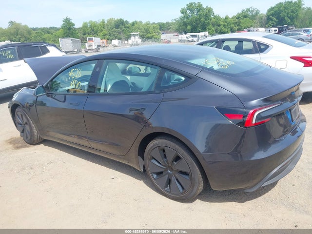 Tesla Model 3 Premium All-wheel Drive 2026 5YJ3E1EB3TF131640 Image 3