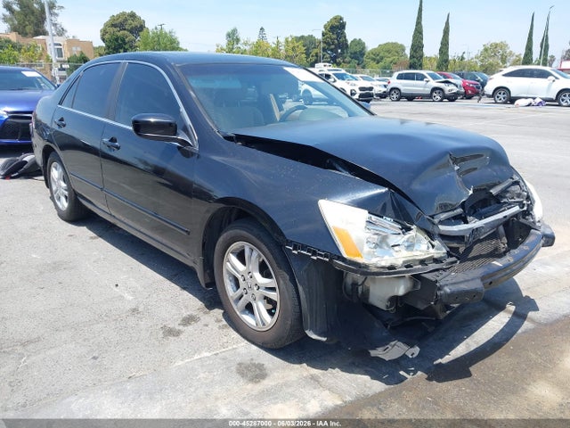 45287000 :رقم المزاد ، 1HGCM567X7A028686 vin ، 2007 Honda Accord 2.4 Ex مزاد بيع