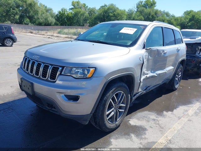 Jeep Grand Cherokee Laredo E 4x4 2019 1C4RJFAGXKC548124 Image 2