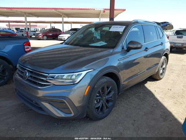 3VVNB7AX8RM159994 Volkswagen Tiguan 2.0t Se/2.0t Wolfsburg Edition