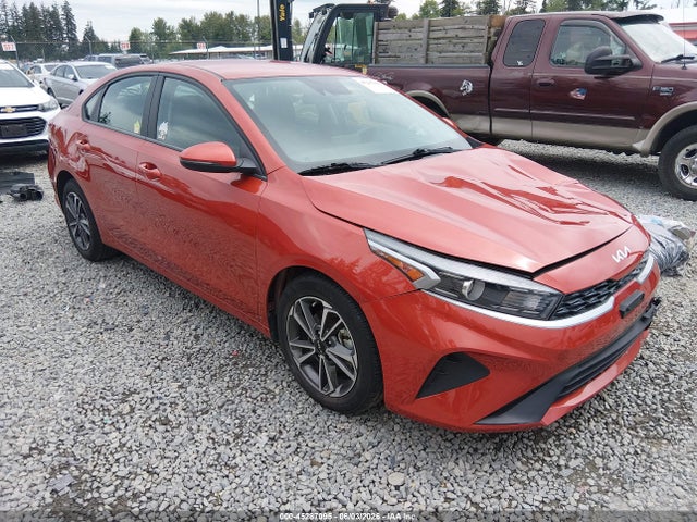 2022 Kia Forte Lxs მანქანა იყიდება აუქციონზე, vin: 3KPF24ADXNE433739, აუქციონის ნომერი: 45287095