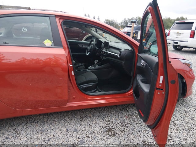 Продаж на аукціоні авто 2022 Kia Forte Lxs, vin: 3KPF24ADXNE433739, номер лоту: 45287095