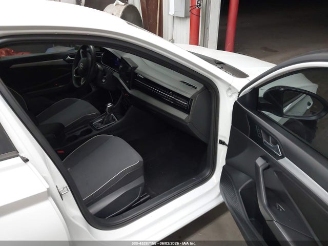 3VWBX7BU4SM096130 Volkswagen Jetta 1.5t Sport