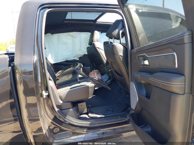 2026 Ram 1500 Laramie  4x4 5'7 Box მანქანა იყიდება აუქციონზე, vin: 1C6SRFJP2TN191593, აუქციონის ნომერი: 45287162