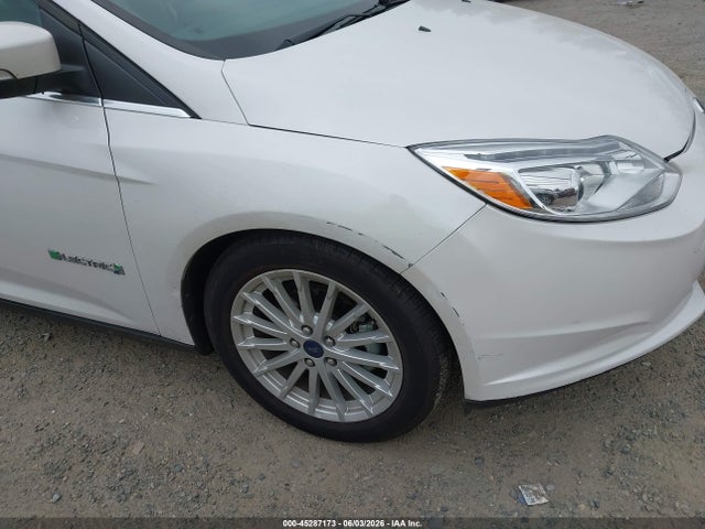 Ford FOCUS ELECTRIC 2017 1FADP3R48HL255483 Image 6
