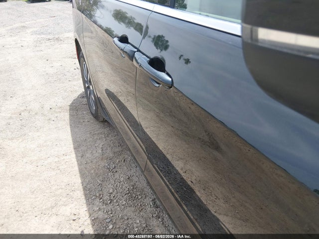 Chrysler Pacifica Hybrid Touring L 2023 2C4RC1L73PR575643 Image 6