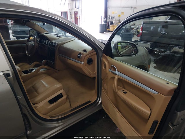 45287224 :رقم المزاد ، WP1AB29P85LA65466 vin ، 2005 Porsche Cayenne S مزاد بيع