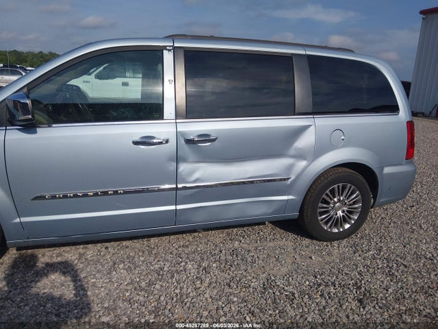 45287289 :رقم المزاد ، 2C4RC1CG3DR807802 vin ، 2013 Chrysler Town & Country Touring-l مزاد بيع