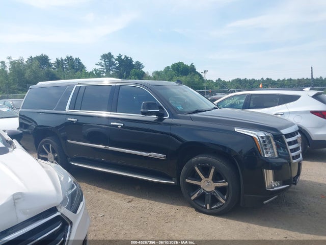 Продажа на аукционе авто 2016 Cadillac Escalade Esv Luxury Collection, vin: 1GYS4HKJ1GR203710, номер лота: 45287356