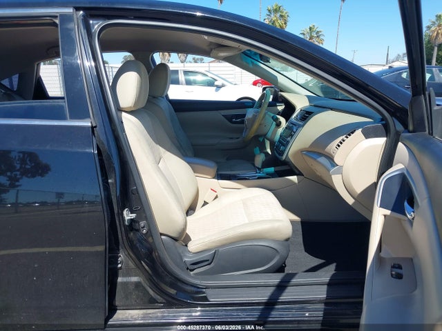1N4AL3AP1HC188598 Nissan Altima 2.5 Sv