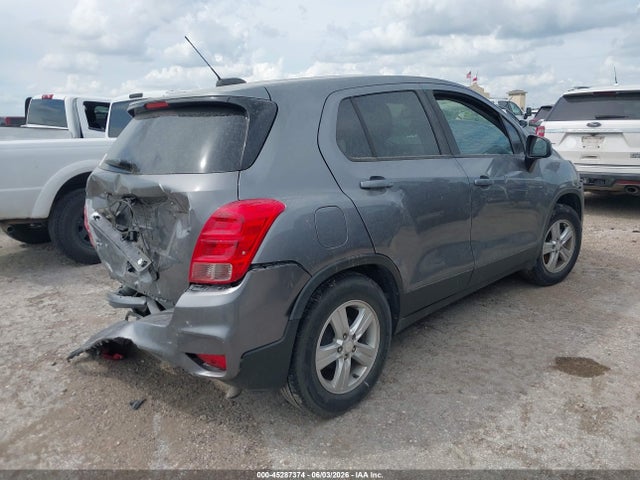 3GNCJKSB1LL161945 Chevrolet Trax Fwd Ls