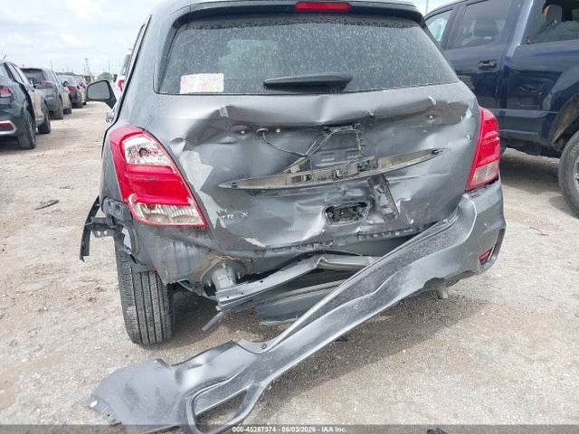 3GNCJKSB1LL161945 Chevrolet Trax Fwd Ls
