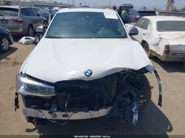 BMW X4 M40i 2018 5UXXW7C58J0W65449 Image 13