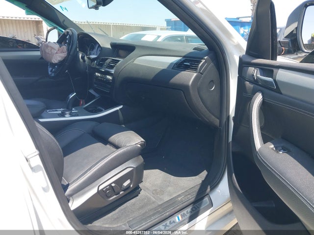 BMW X4 M40i 2018 5UXXW7C58J0W65449 Image 5