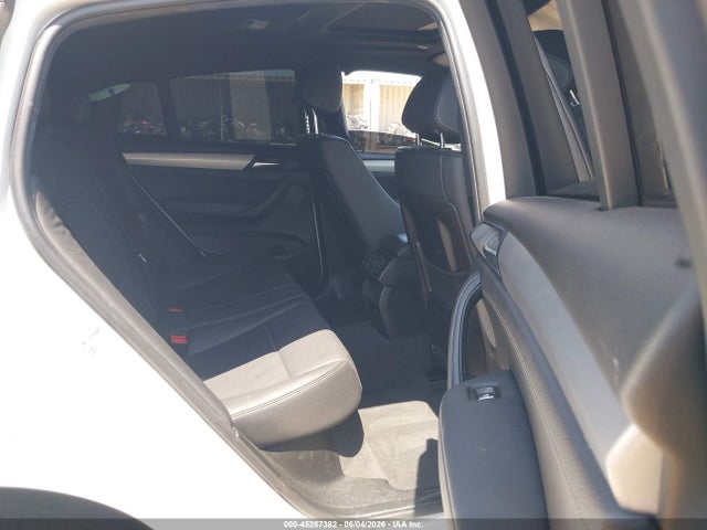 BMW X4 M40i 2018 5UXXW7C58J0W65449 Image 8
