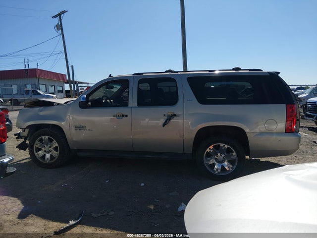 2010 Gmc Yukon Xl 1500 Slt მანქანა იყიდება აუქციონზე, vin: 1GKUCKE03AR128036, აუქციონის ნომერი: 45287388