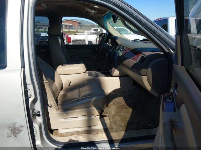 2010 Gmc Yukon Xl 1500 Slt მანქანა იყიდება აუქციონზე, vin: 1GKUCKE03AR128036, აუქციონის ნომერი: 45287388