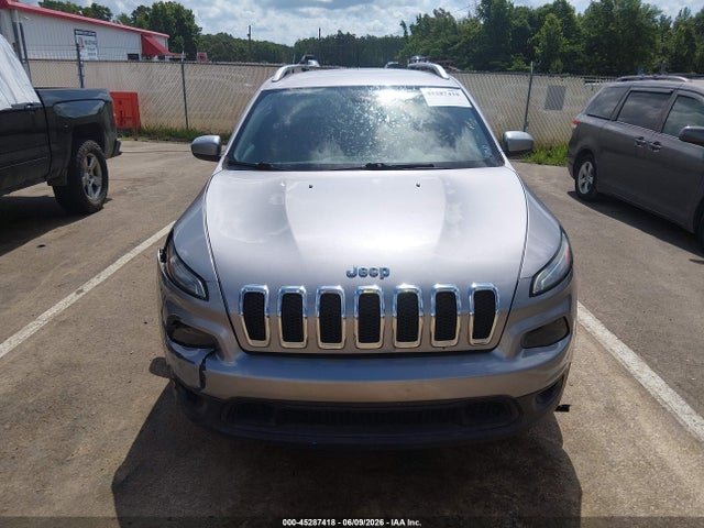 2018 Jeep Cherokee Latitude Fwd მანქანა იყიდება აუქციონზე, vin: 1C4PJLCB3JD566318, აუქციონის ნომერი: 45287418