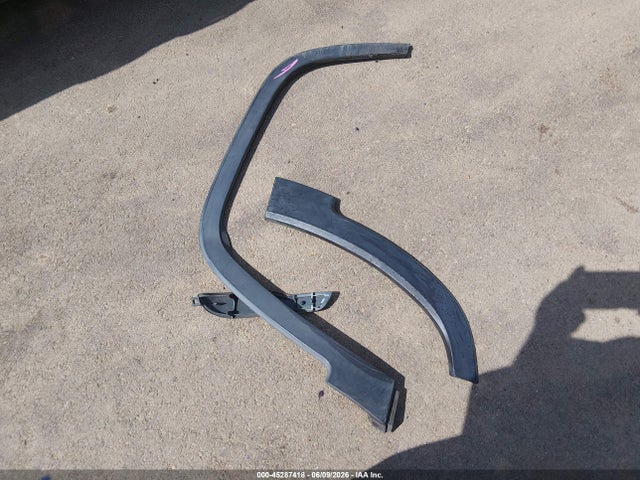 2018 Jeep Cherokee Latitude Fwd მანქანა იყიდება აუქციონზე, vin: 1C4PJLCB3JD566318, აუქციონის ნომერი: 45287418