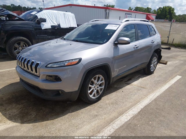 2018 Jeep Cherokee Latitude Fwd მანქანა იყიდება აუქციონზე, vin: 1C4PJLCB3JD566318, აუქციონის ნომერი: 45287418