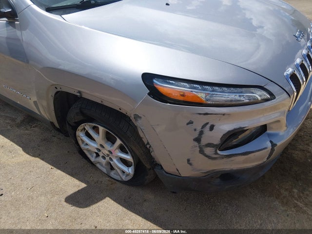 2018 Jeep Cherokee Latitude Fwd მანქანა იყიდება აუქციონზე, vin: 1C4PJLCB3JD566318, აუქციონის ნომერი: 45287418