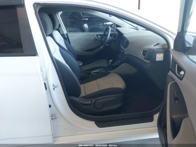 2019 Hyundai Ioniq Hybrid Blue მანქანა იყიდება აუქციონზე, vin: KMHC65LC9KU145222, აუქციონის ნომერი: 45287423