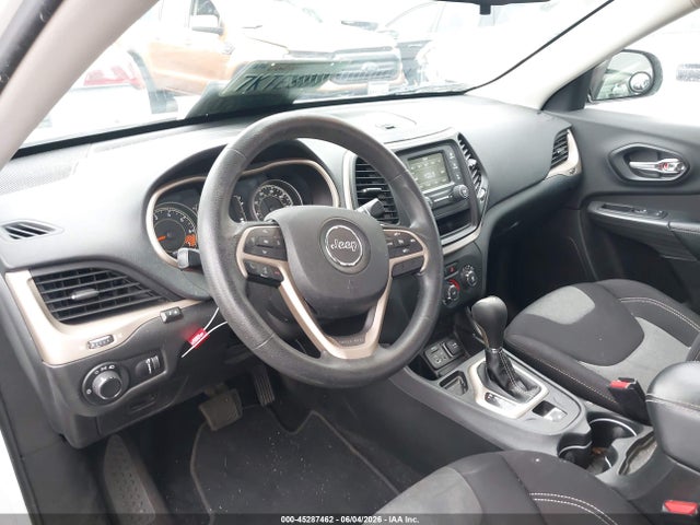 1C4PJLAB2FW678347 Jeep Cherokee Sport