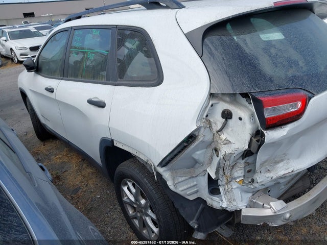 1C4PJLAB2FW678347 Jeep Cherokee Sport