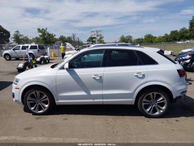 2015 Audi Q3 2.0t Premium Plus მანქანა იყიდება აუქციონზე, vin: WA1GFCFS6FR003832, აუქციონის ნომერი: 45287479