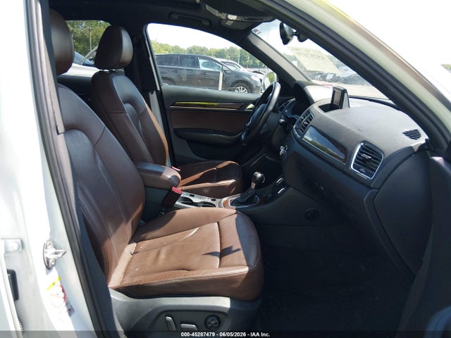 2015 Audi Q3 2.0t Premium Plus მანქანა იყიდება აუქციონზე, vin: WA1GFCFS6FR003832, აუქციონის ნომერი: 45287479