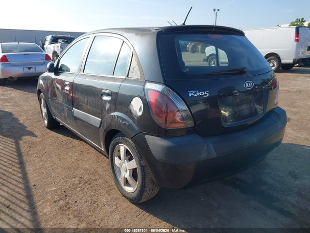 45287501 :رقم المزاد ، KNADE163766171485 vin ، 2006 Kia Rio5 Sx مزاد بيع