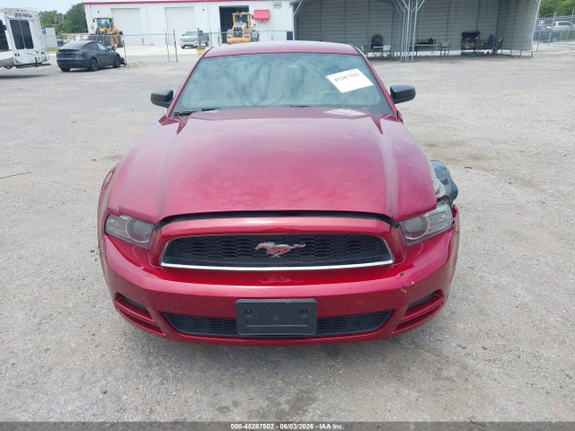 45287502 :رقم المزاد ، 1ZVBP8AM8E5269584 vin ، 2014 Ford Mustang V6 مزاد بيع