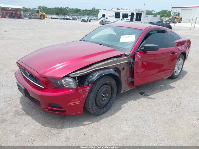 45287502 :رقم المزاد ، 1ZVBP8AM8E5269584 vin ، 2014 Ford Mustang V6 مزاد بيع