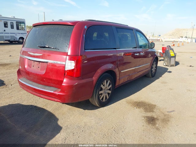2015 Chrysler Town & Country Touring მანქანა იყიდება აუქციონზე, vin: 2C4RC1BG5FR753942, აუქციონის ნომერი: 45287503