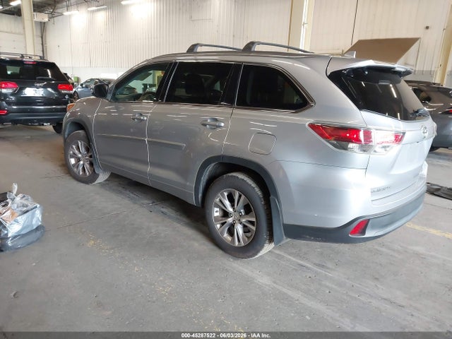 Toyota Highlander Xle V6 2015 5TDJKRFH1FS192731 Image 3