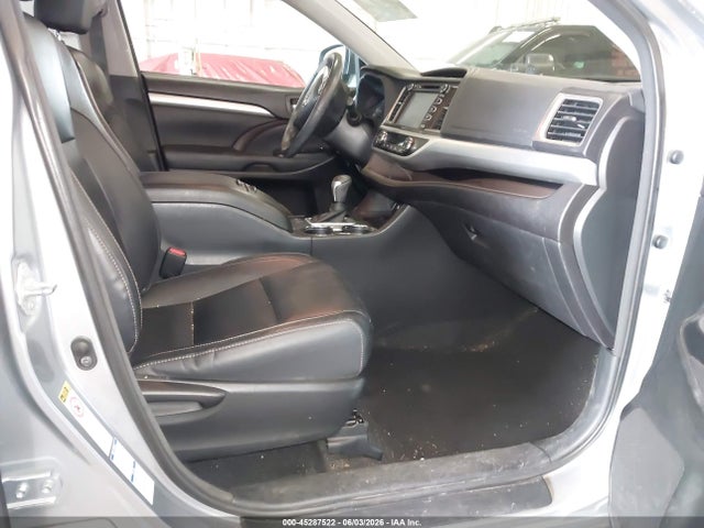 Toyota Highlander Xle V6 2015 5TDJKRFH1FS192731 Image 5